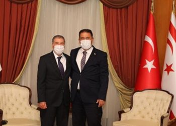 Başbakan Saner, görev süresi sona Eren Kayral’ı kabul etti