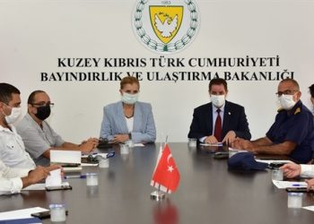 Suriye’den denize sızan petrol konusunda Bayındırlık ve Ulaştırma Bakanlığı’nda toplantı yapılıyor