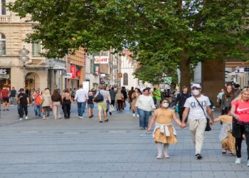 Almanya’dan aşısız yolculara “karantina” şartı