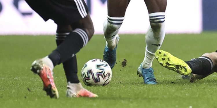 Süper Lig ve TFF 1. Lig’de perde açılıyor