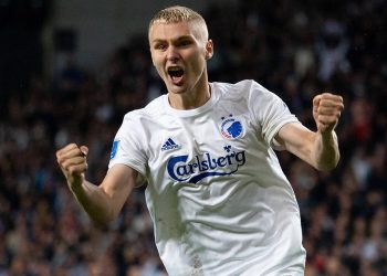 Galatasaray Victor Nelsson’a kavuşuyor
