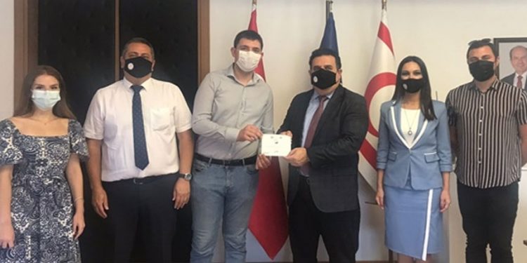 DAÜ Rektörü Hocanın, Kıbrıs Türk Gençlik Kongresi’nden bir heyetle görüştü