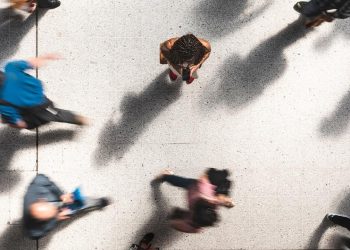 Avrupalı gençlerin evden ayrılma yaşı: 26,4