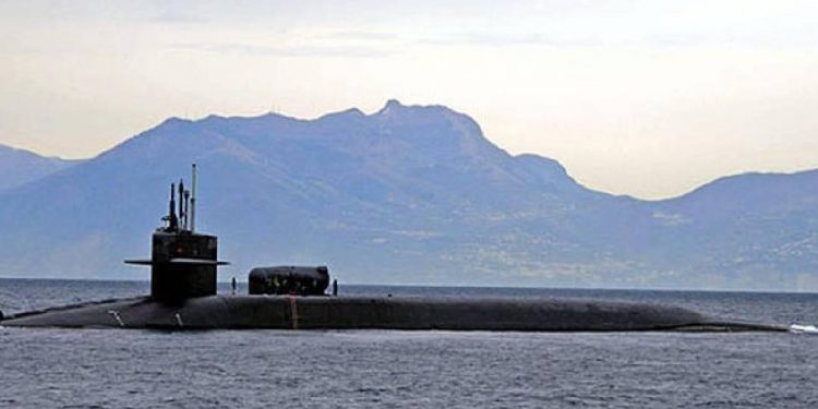 İran basını: İsrail denizaltısı Kızıldeniz’e ulaştı