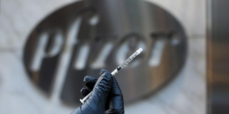 Pfizer’dan açıklama: Üçüncü doz aşı antikor seviyesini 3 kattan fazla artırıyor