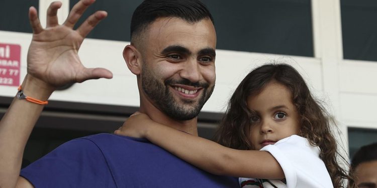 Rachid Ghezzal Beşiktaş için İstanbul’da