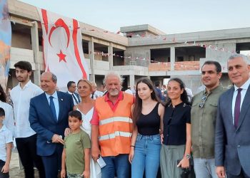 Meral ve Vedat Ertüngü Lisesi “Betonarme Karkas Tamamlama Töreni” gerçekleştirildi