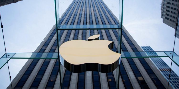 Apple Fortniteı tamamen yasakladı