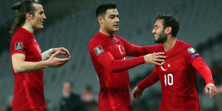 Çağlar Söyüncü ve Ozan Kabak A Milli Takım kampına katıldı