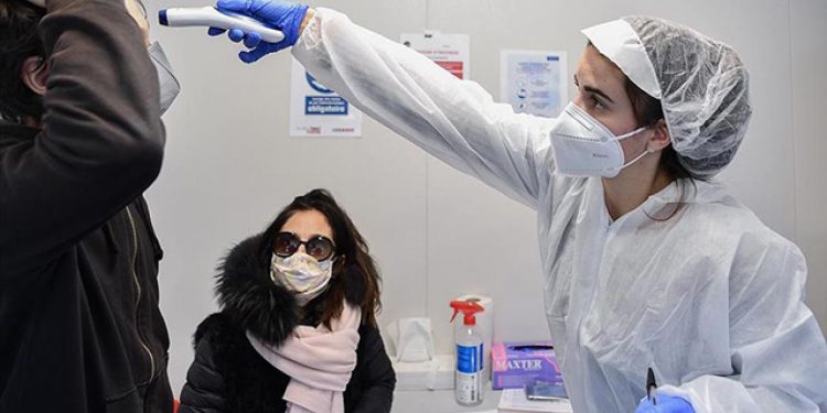 Fransa’da bir günde 3 bin 744 vaka