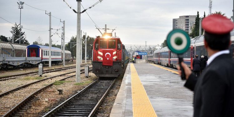 BTK Demir Yolu Hattı’ndan taşınan yük artacak