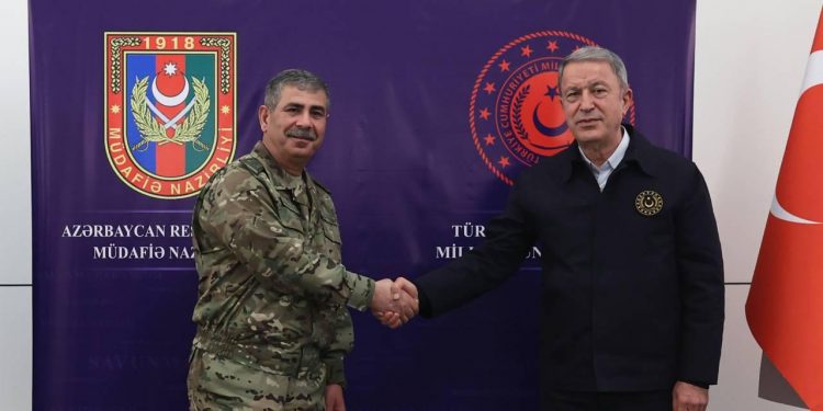 Azerbaycan Savunma Bakanı Hasanov: Türk Silahlı Kuvvetleri dünyanın en güçlü ordularından biridir