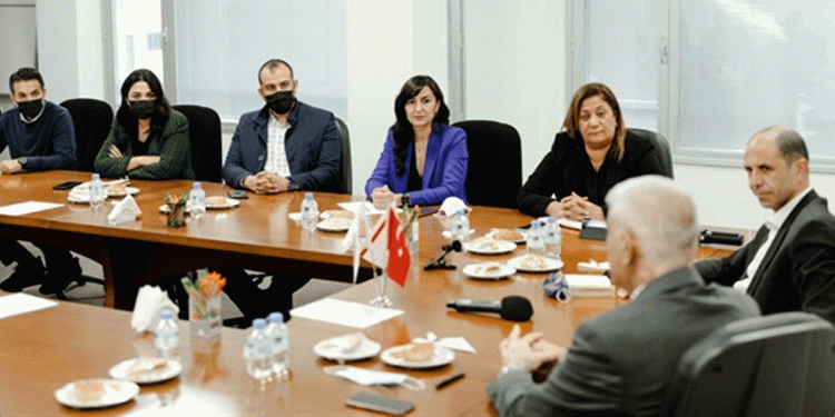 Özersay: Sanayicinin dün de yanındaydık, yarın da yanında olacağız