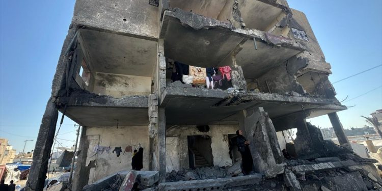 İsrail 131 günde 28 bin 576 Filistinliyi öldürdü