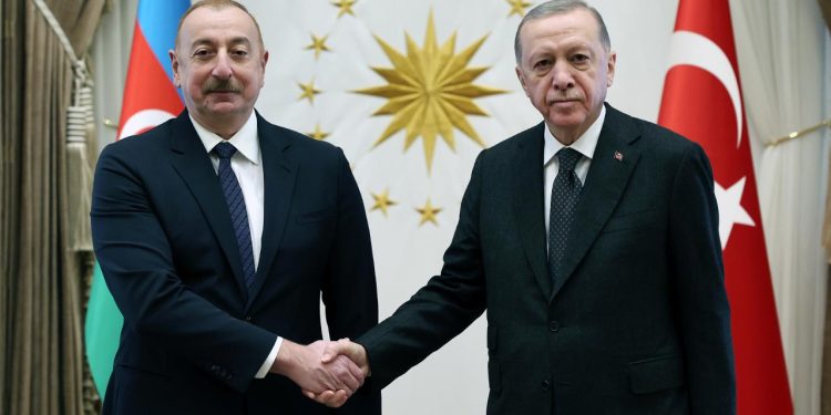 Aliyev: Türkiye barışın, istikrarın, işbirliğinin garantörüdür
