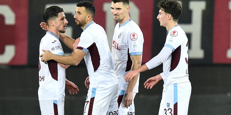Trabzonspor bu sezon ilk kez geri dönüşe imza attı