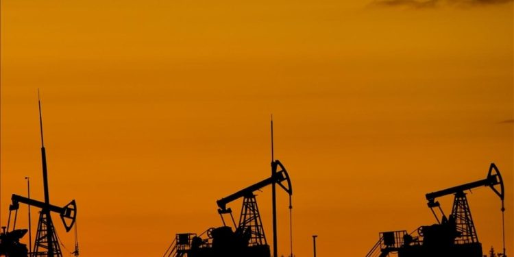 Çin, Bohay Denizi’nde 100 milyon tonluk petrol rezervi keşfetti