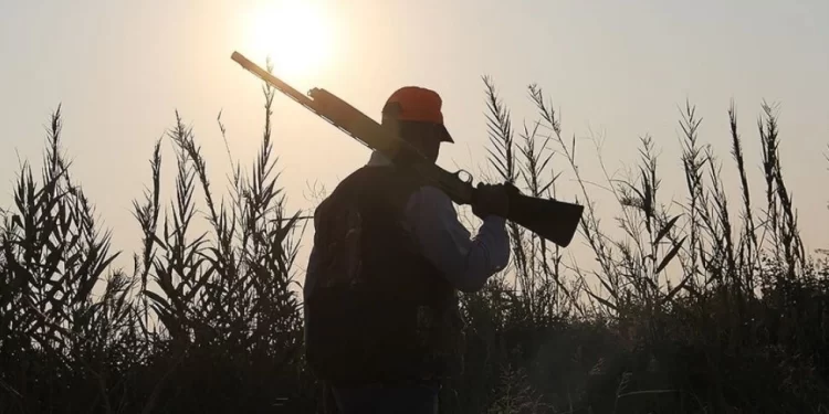6 kişi, yasak bölgede av yaparken yakalandı