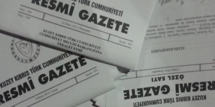 Bakanlar Kurulu 7 kişinin ülkeye girişini yasakladı, 7 kişiyi de yasaklı göçmen ilan etti