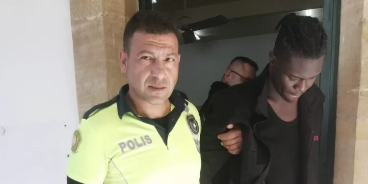 Alkollü şekilde trafiğe çıktı ve 4 farklı kazaya sebep oldu: 50 bin TL’lik teminata bağlandı