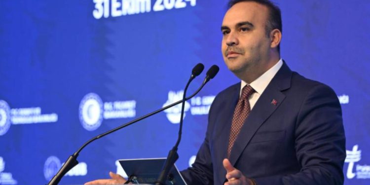 Bakan Kacır: Yapay zekadan daha fazla faydalanacağız