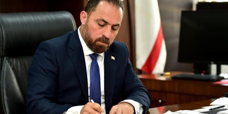 Çavuş:Geçmişte yaşanan acıları bir daha yaşamamak için mücadele sürecek