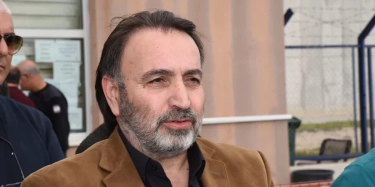 Engelsiz bir yaşam için elimizi taşın altına koymalıyız.