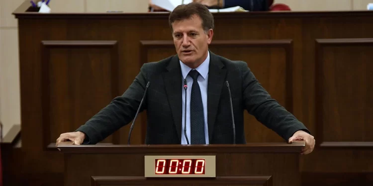 Erhan Arıklı’dan radar cezalarına dair açıklama: Konu tamamen polisin uhdesinde!