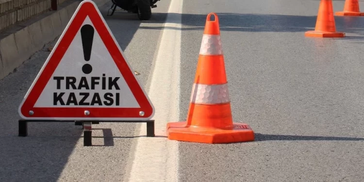Direksiyon hakimiyetini kaybederek kaza yapan alkollü sürücü tutuklandı