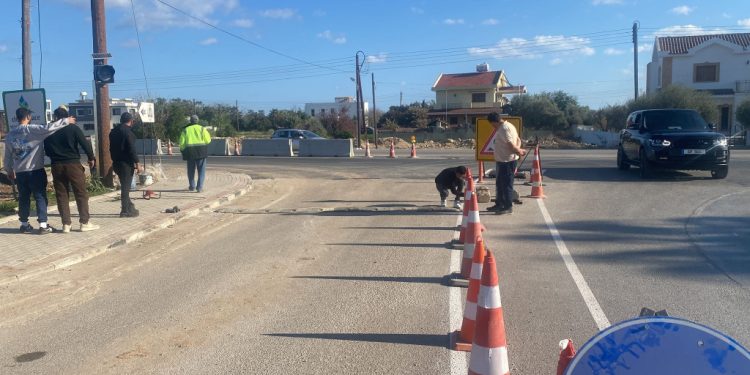 İskele Belediyesi duyurdu: Bahçeler yolu çıkışına kasis yerleştirildi