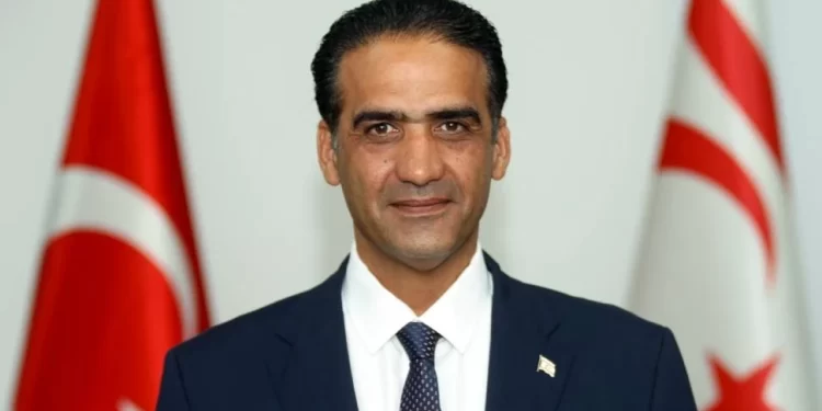 Sadık Gardiyanoğlu: 14 sektörde asgari ücret farklı olacak