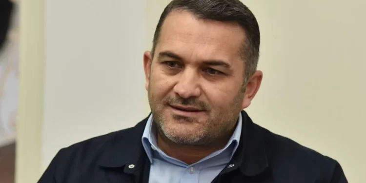 Mahmut Erden’den Bakan Amcaoğlu’na tepki: Müşteri kaybı, ekonomide yüzde 20 iflas demek