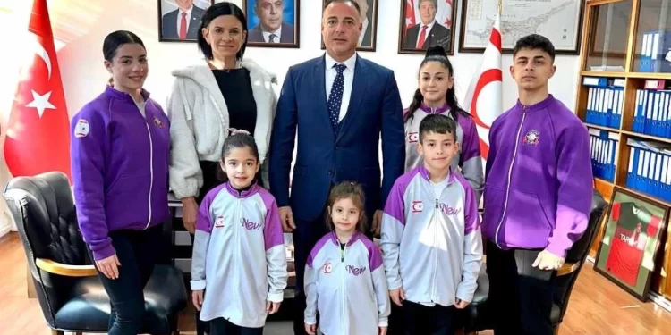 Hüseyin Cahitoğlu, Çocuk ve Gençler Fitnes Milli Takım sporcularını kabul etti