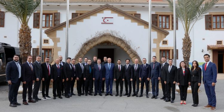 Cumhurbaşkanı Tatar, ASKON Antalya Başkanı Kacar ve heyetini kabul etti