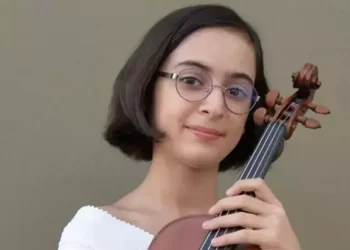Ödüllü genç keman sanatçısı Laçin Akyol hayatını kaybetti