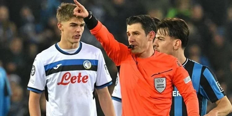 Atalanta’da Halil Umut Meler tepkisi: Teknik direktör sahayı terk etti