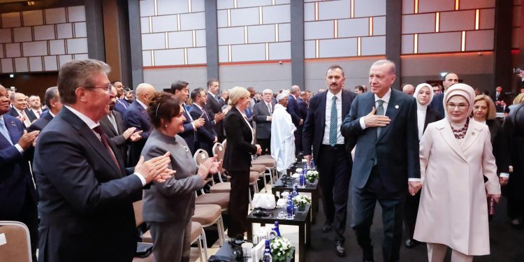 Başbakan Üstel: Uluslararası alanda daha görünür ve proaktif politika anlayışıyla hareket ediyoruz