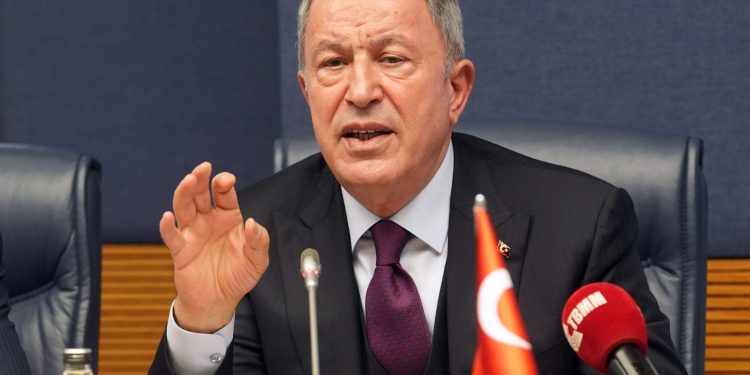 Hulusi Akar: “KKTC’nin, Türk dünyası nezdinde tanınması hepimiz için sorumluluktur”