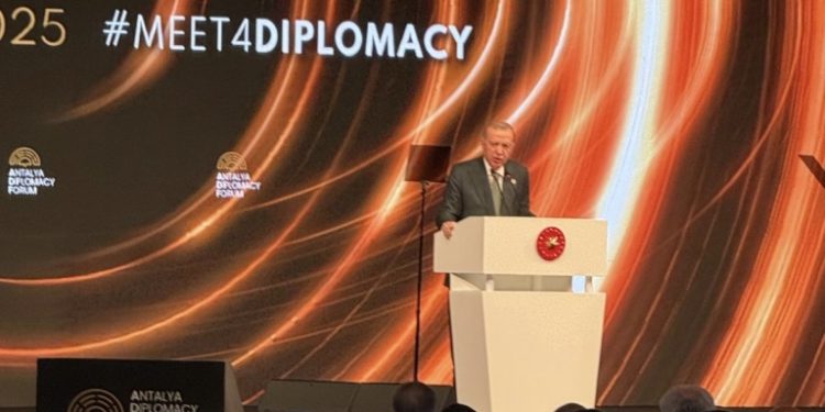 Erdoğan: Kıbrıs Türk halkının egemen eşitliği sağlanana kadar mücadelemiz sürecek