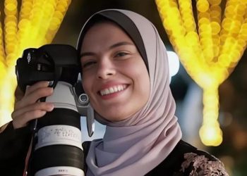 Katil İsrail, foto muhabiri Fatima Hassona'yı öldürdü