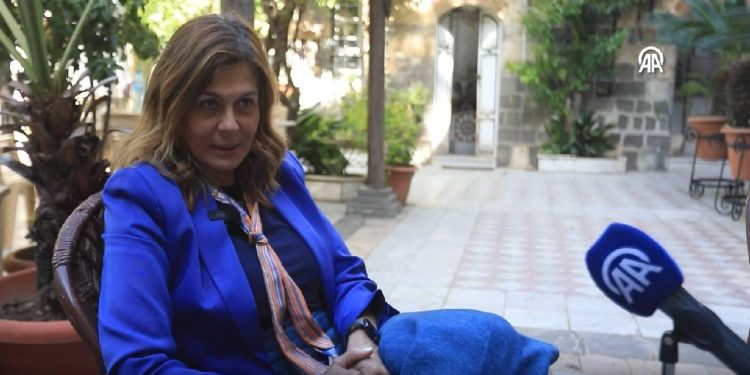 Suriyeli Hristiyan Bakan Kabavat, ülkenin tüm Suriyelilere ait olduğunu vurguladı