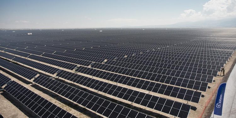 GES'ler, kurak alanlarda bitki örtüsü verimliliğini yüzde 137 artırıyor