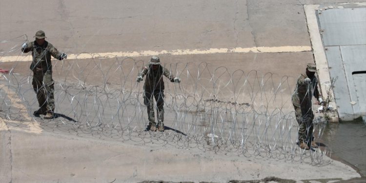 Beyaz Saray, ABD’nin güney sınırındaki bölgeyi Pentagon’un kontrol etmesini planlıyor