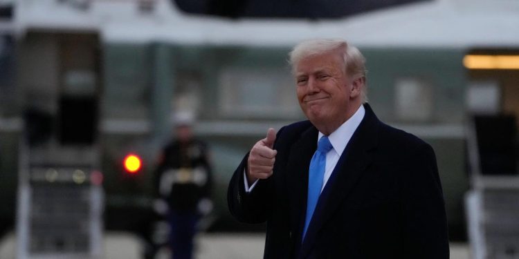 Trump’tan Çin’e sert tarife hamlesi: Yüzde 125 gümrük vergisi